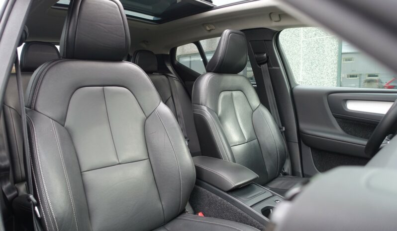 VOLVO XC 40 D3 2.0 L GEARTRONIC 150CH MOMENTUM complet