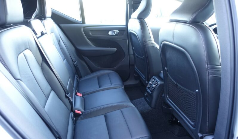 VOLVO XC 40 T4 HYBRIDE RECHARGEABLE GEARTRONIC 211 CH  INSCRIPTION complet