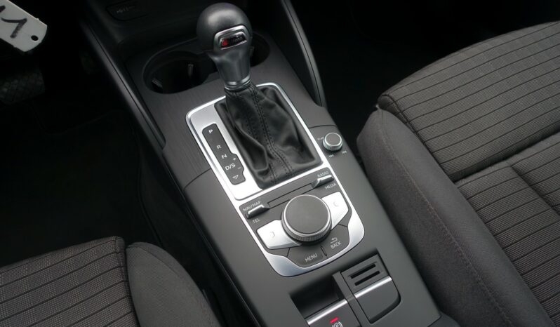 AUDI A3 SPORTBACK 35 TFSI S-TRONIC 150 CH S-LINE complet