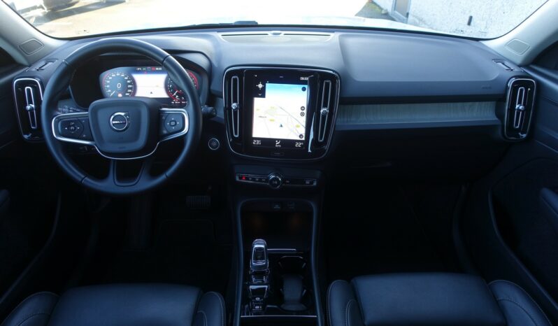 VOLVO XC 40 T4 HYBRIDE RECHARGEABLE GEARTRONIC 211 CH  INSCRIPTION complet