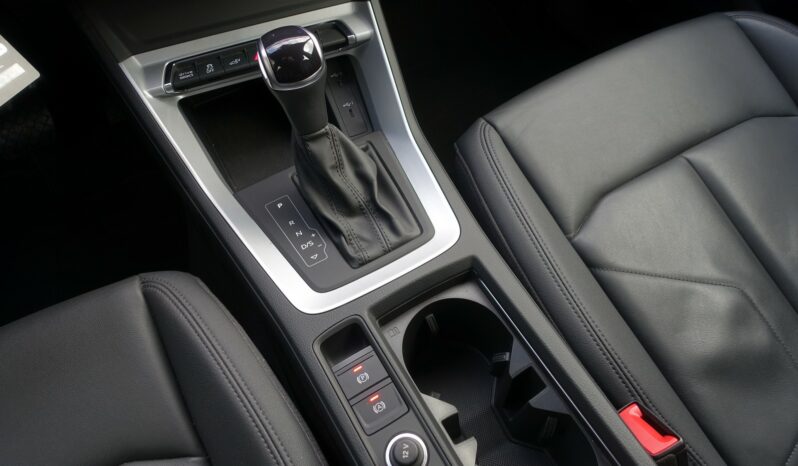 AUDI Q3 SPORTBACK 45 TFSI E S-TRONIC 245 CH HYBRIDE RECHARGEABLE complet