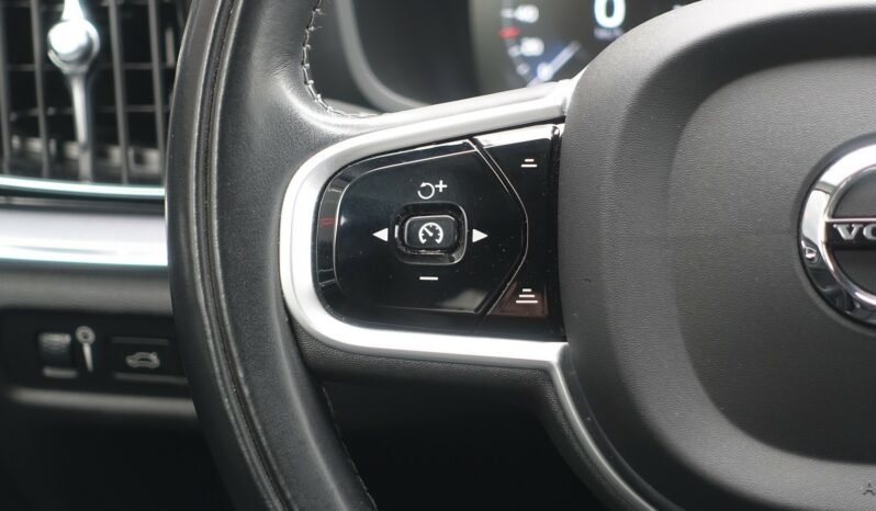 VOLVO V 60 T6 AWD GEARTRONIC 340CH HYBRIDE RECHARGEABLE  INSCRIPTION complet