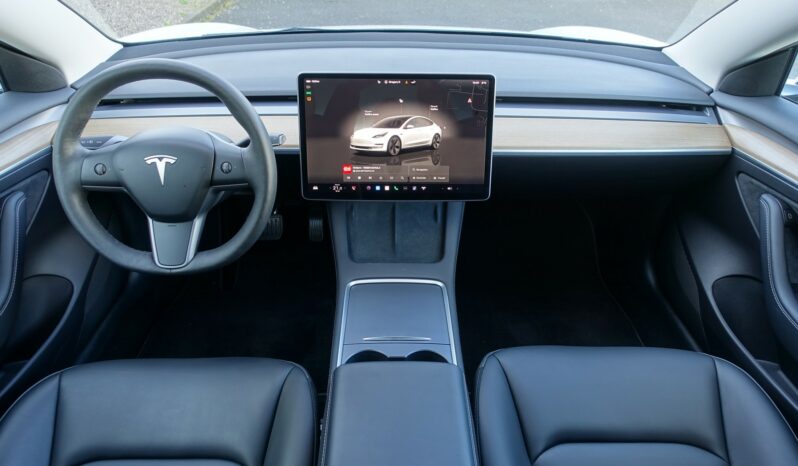 TESLA MODEL 3 STANDARD PLUS RWD 208 KW complet