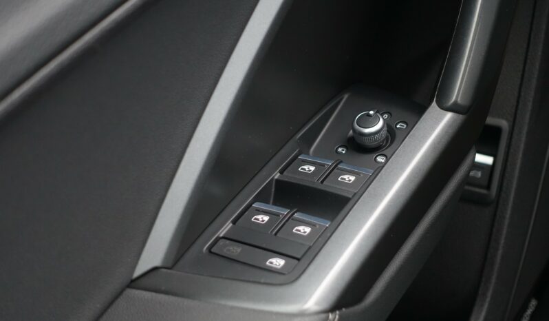 AUDI Q3 SPORTBACK 45 TFSI E S-TRONIC 245 CH HYBRIDE RECHARGEABLE  S-LINE complet