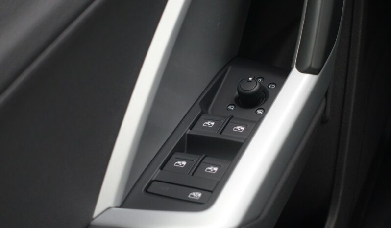 AUDI Q3 35 TDI 150 CH S-TRONIC complet