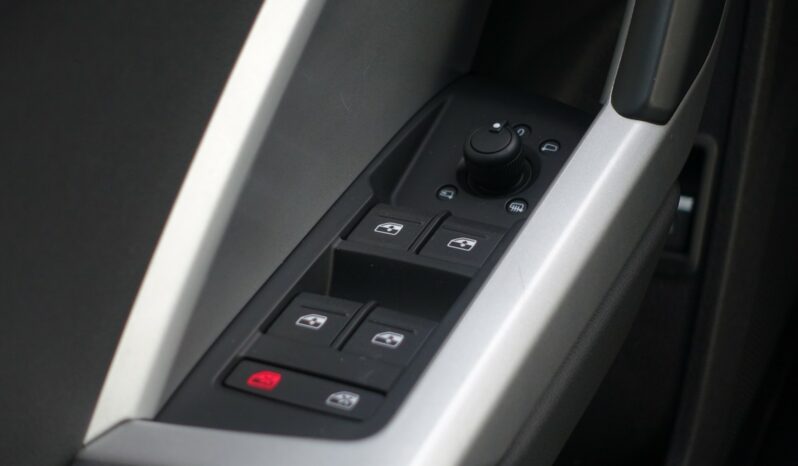 AUDI Q3 SPORTBACK 45 TFSI E S-TRONIC 245 CH HYBRIDE RECHARGEABLE complet