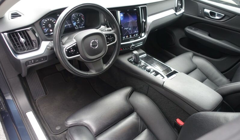 VOLVO V 60 T6 AWD GEARTRONIC 340CH HYBRIDE RECHARGEABLE  INSCRIPTION complet