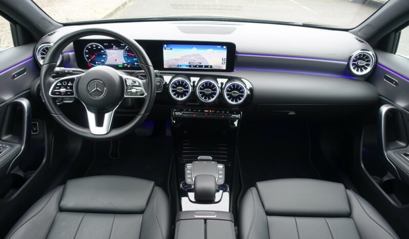 MERCEDES CLASSE A 250 E 8G-DCT 218 CH HYBRIDE RECHARGEABLE complet