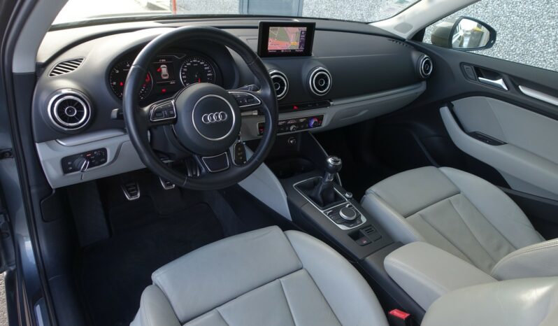 AUDI A3 1.6L TDI 105 CH 3 Portes complet