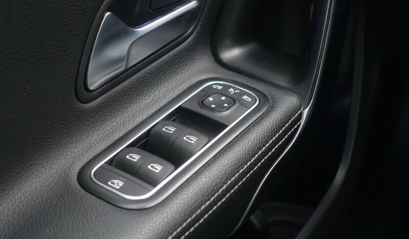 MERCEDES CLASSE A 180D 7G-DCT complet