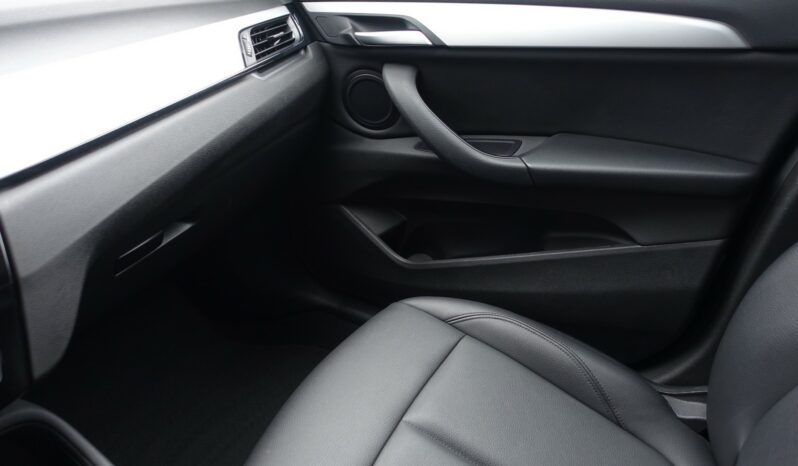 BMW X1 S-DRIVE 18 DA complet