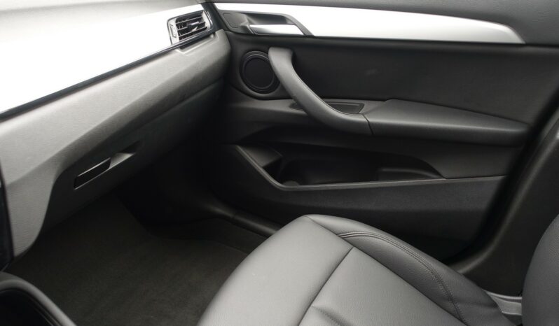 BMW X1 S-DRIVE 18 DA complet