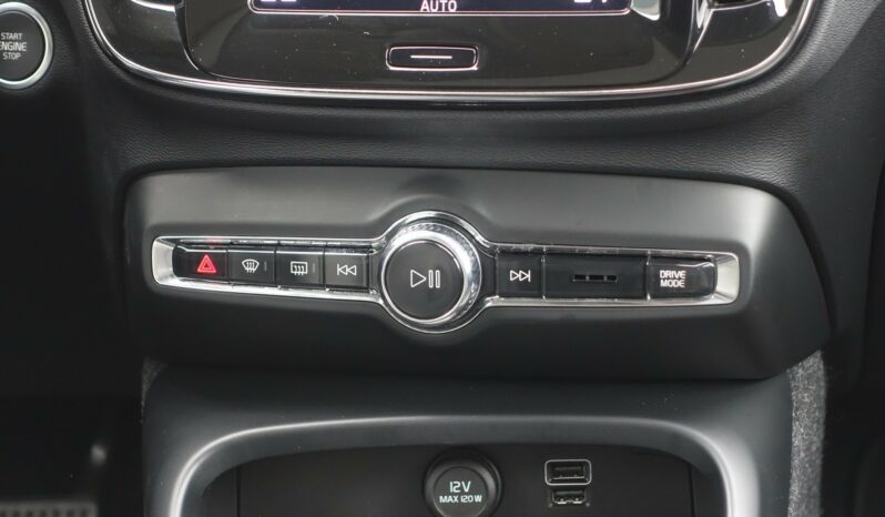 VOLVO XC 40 D3 2.0 L GEARTRONIC 150CH MOMENTUM complet