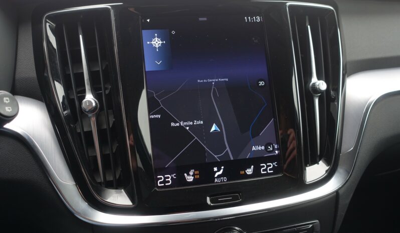 VOLVO V 60 T6 AWD GEARTRONIC 340CH HYBRIDE RECHARGEABLE  INSCRIPTION complet