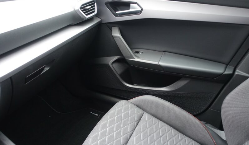 SEAT LEON E-HYBRIDE DSG 204 CH  FR complet