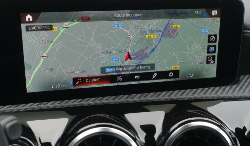 MERCEDES CLASSE A 250 E 8G-DCT 218 CH HYBRIDE RECHARGEABLE AMG-LINE complet