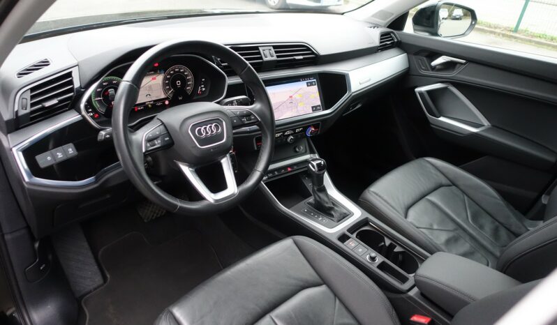 AUDI Q3 SPORTBACK 45 TFSI E S-TRONIC 245 CH HYBRIDE RECHARGEABLE complet