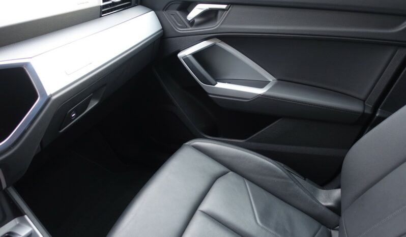 AUDI Q3 SPORTBACK 45 TFSI E S-TRONIC 245 CH HYBRIDE RECHARGEABLE complet