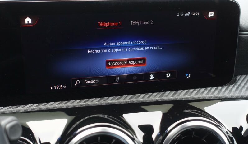 MERCEDES CLASSE A 250 E 8G-DCT 218 CH HYBRIDE RECHARGEABLE AMG-LINE complet