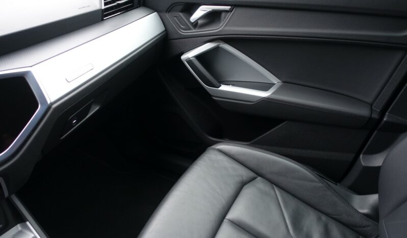 AUDI Q3 SPORTBACK 45 TFSI E S-TRONIC 245 CH HYBRIDE RECHARGEABLE complet