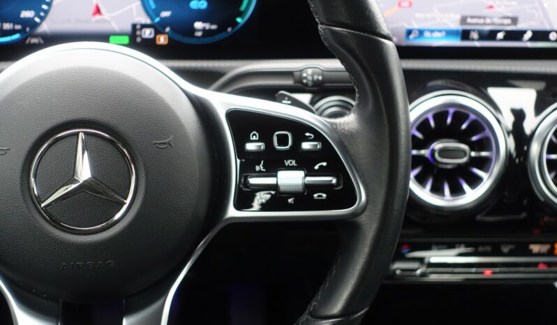 MERCEDES CLASSE A 250 E 8G-DCT 218 CH HYBRIDE RECHARGEABLE complet