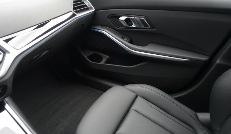 BMW 330 EA TOURING HYBRIDE RECHARGEABLE 292 CH complet