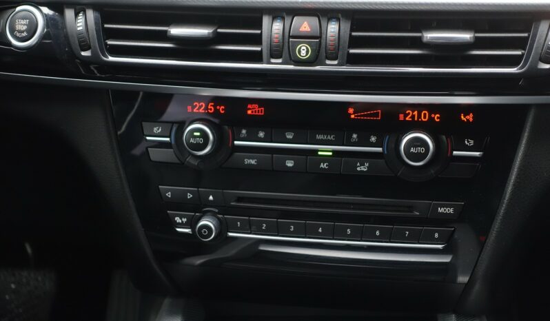 BMW X5 M50 3.0L X-DRIVE BVA 381 CH PACK M complet