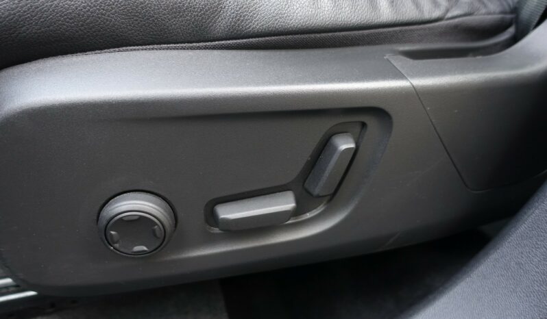 VOLVO XC 40 T5 HYBRIDE RECHARGEABLE GEARTRONIC 262 CH  INSCRIPTION complet