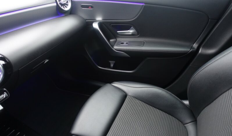 MERCEDES CLASSE A 180D 7G-DCT complet