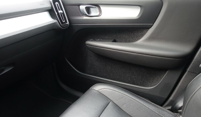 VOLVO XC 40 D3 2.0 L GEARTRONIC 150CH MOMENTUM complet