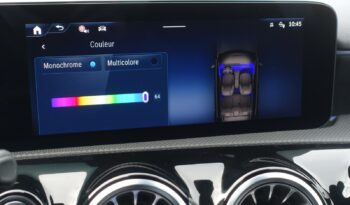 MERCEDES CLASSE A 250 E 8G-DCT 218 CH HYBRIDE RECHARGEABLE AMG-LINE complet