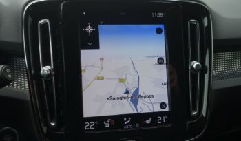 VOLVO XC 40 D4 2.0 L GEARTRONIC AWD 190CH R-DESIGN complet