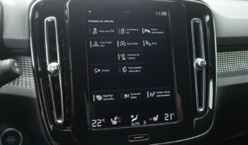 VOLVO XC 40 D4 2.0 L GEARTRONIC AWD 190CH R-DESIGN complet