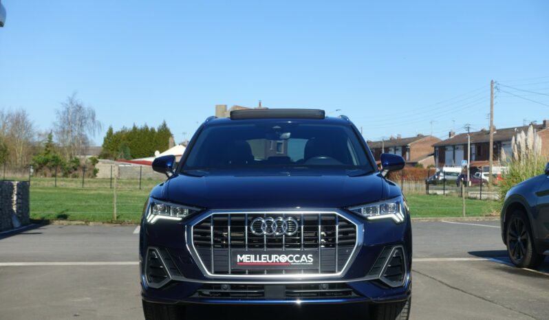 AUDI Q3 45 TFSI E S-TRONIC 245 CH HYBRIDE RECHARGEABLE  S-LINE complet
