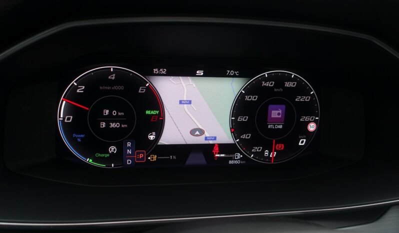 SEAT LEON E-HYBRIDE DSG 204 CH  FR complet