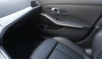 BMW 330 EA E-DRIVE HYBRIDE BVA 184 CH THERMIQUE + 110 CH ÉLECTRIQUE complet