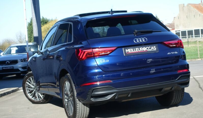 AUDI Q3 45 TFSI E S-TRONIC 245 CH HYBRIDE RECHARGEABLE  S-LINE complet