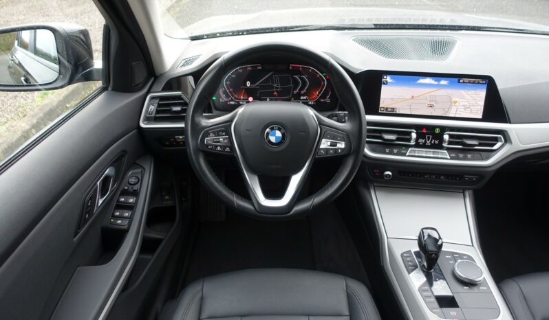 BMW 318 DA TOURING SERIE 3 BVA complet