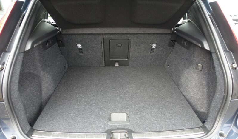 VOLVO XC 40 T5 HYBRIDE RECHARGEABLE GEARTRONIC 262 CH  INSCRIPTION complet