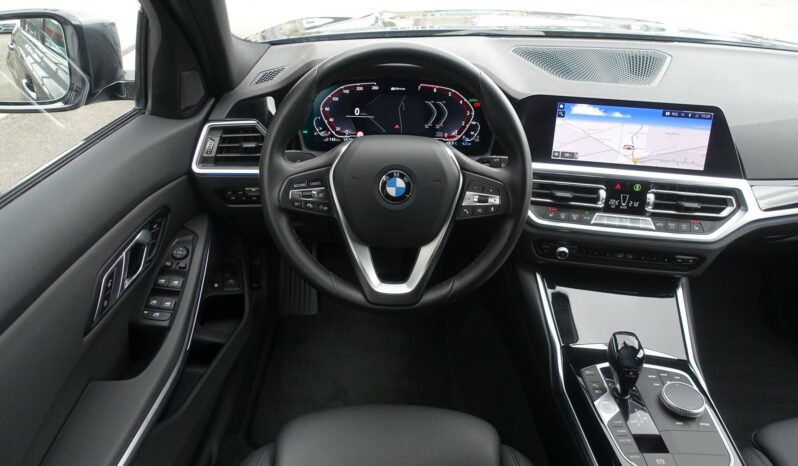 BMW 330 EA TOURING HYBRIDE RECHARGEABLE 292 CH complet