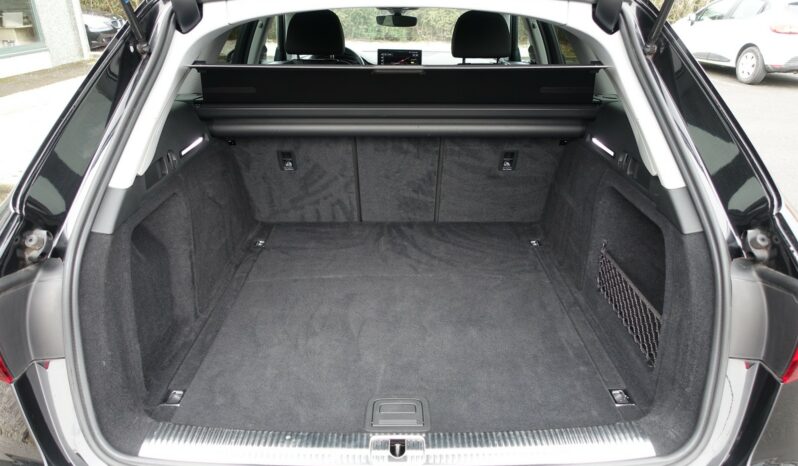 AUDI A4 AVANT 30 TDI MHEV PHASE 2 S-TRONIC complet