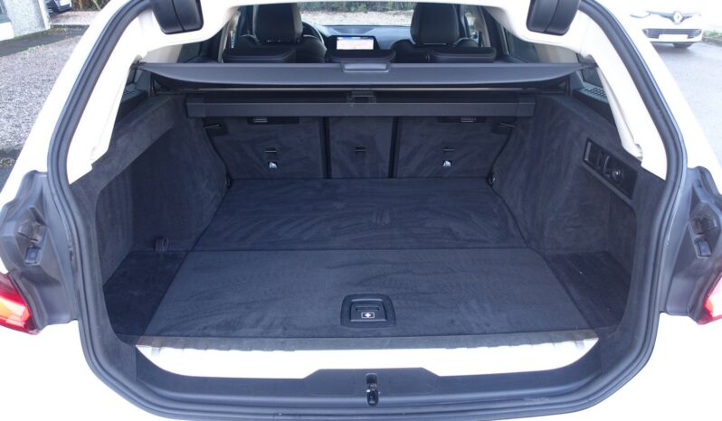 BMW 330 EA TOURING E-DRIVE HYBRIDE RECHARGEABLE BVA 184 CH + 83 KW complet