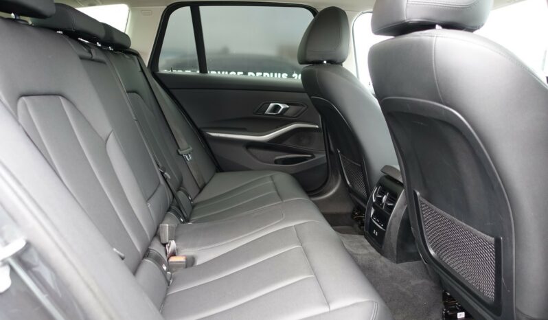 BMW 320 DA TOURING SERIE 3 190 CH MHEV BVA complet