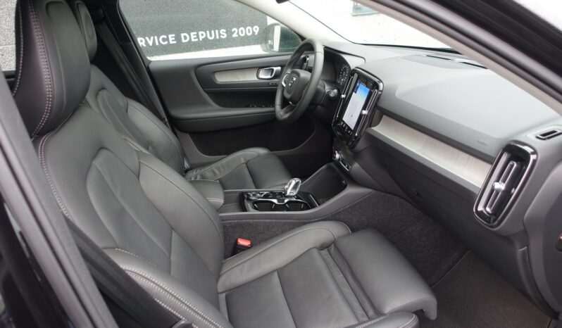 VOLVO XC 40 T4 HYBRIDE RECHARGEABLE GEARTRONIC 211 CH  INSCRIPTION complet