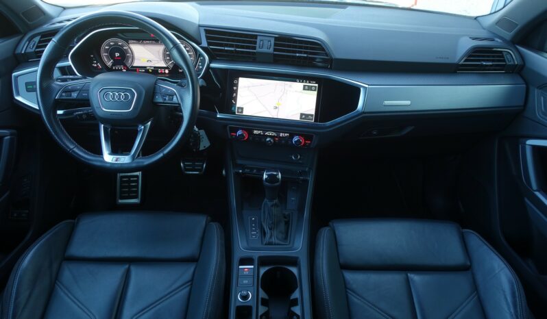 AUDI Q3 45 TFSI E S-TRONIC 245 CH HYBRIDE RECHARGEABLE  S-LINE complet