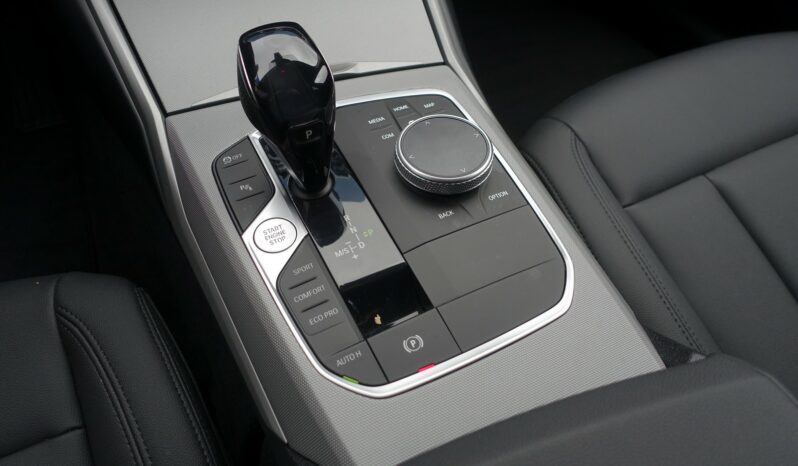BMW 320 DA TOURING SERIE 3 190 CH MHEV BVA complet