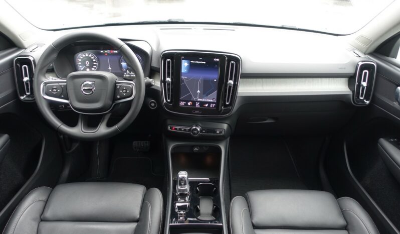 VOLVO XC 40 T4 HYBRIDE RECHARGEABLE GEARTRONIC 211 CH  INSCRIPTION complet