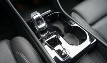 VOLVO XC 40 T4 HYBRIDE RECHARGEABLE GEARTRONIC 211 CH  INSCRIPTION complet
