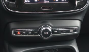 VOLVO XC 40 T4 HYBRIDE RECHARGEABLE GEARTRONIC 211 CH  INSCRIPTION complet