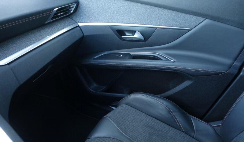 PEUGEOT 3008 1.6 BLUEHDI 120 CH GT LINE complet